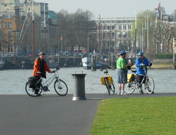 Los Tulipanes de Holanda en barco-bici