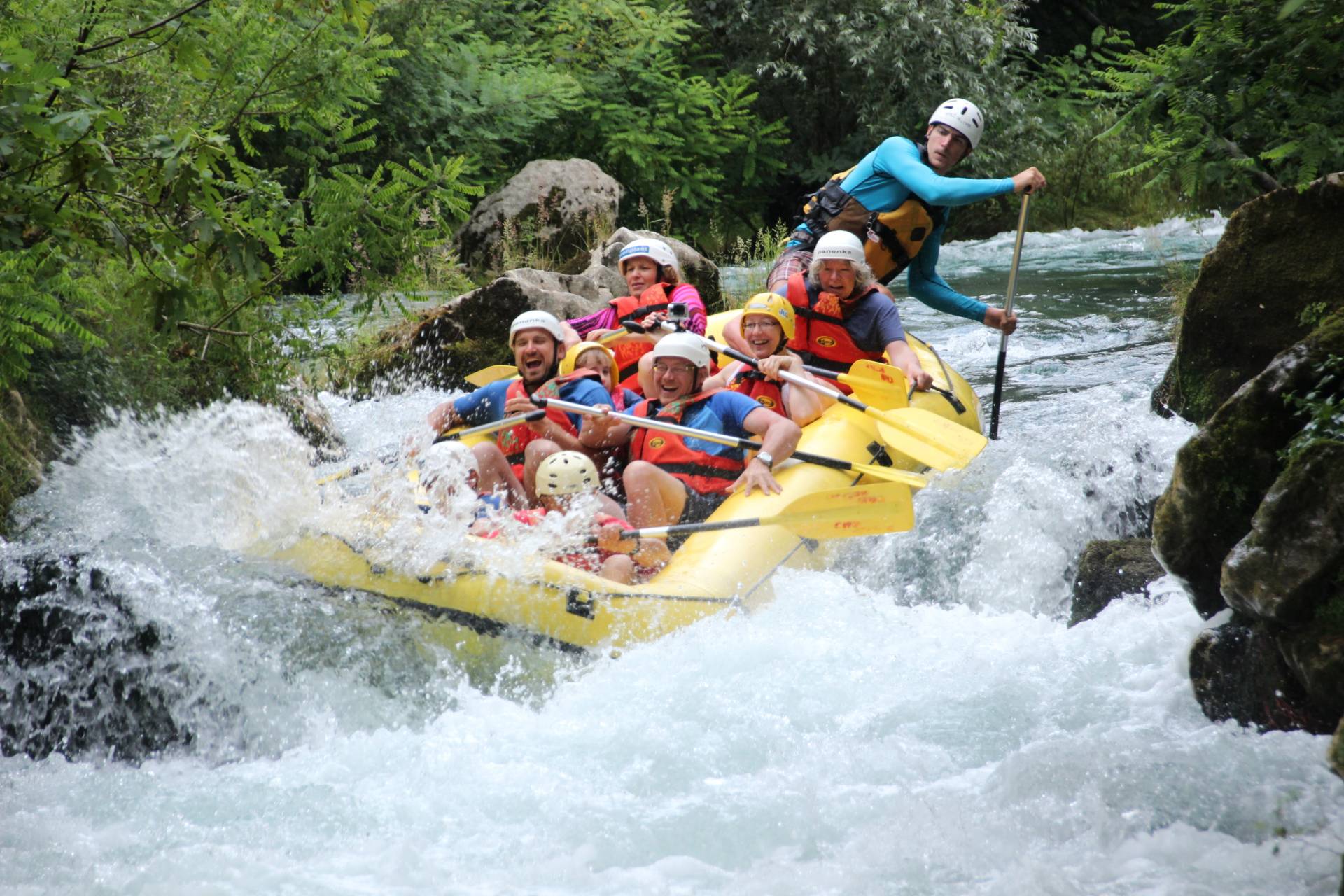 Croacia: crucero multi-aventura para familias (bici, nadar, rafting...)