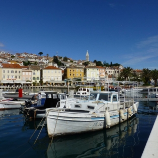 Croacia: La Bahía Kvarner en la costa Adriática en barco-bici