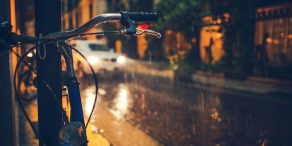 Qué hacer si llueve durante mi viaje en bicicleta