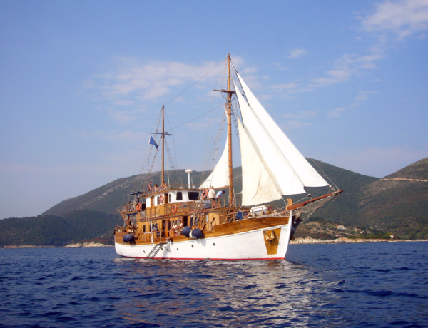 Panagiota barco Grecia