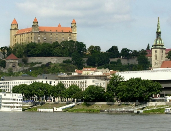 Danubio: 4 países en barco-bici (Passau a Budapest)