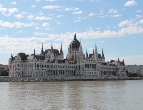 Danubio 4 países en barco-bici (Passau a Budapest)